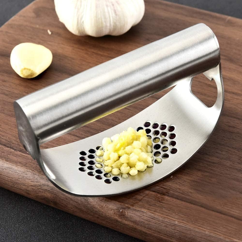 304 Stainless Steel Garlic Mincer Crusher Professional Kitchen Gadgets Two in One Garlic Chopper with Ergonomic Handle - Image 5