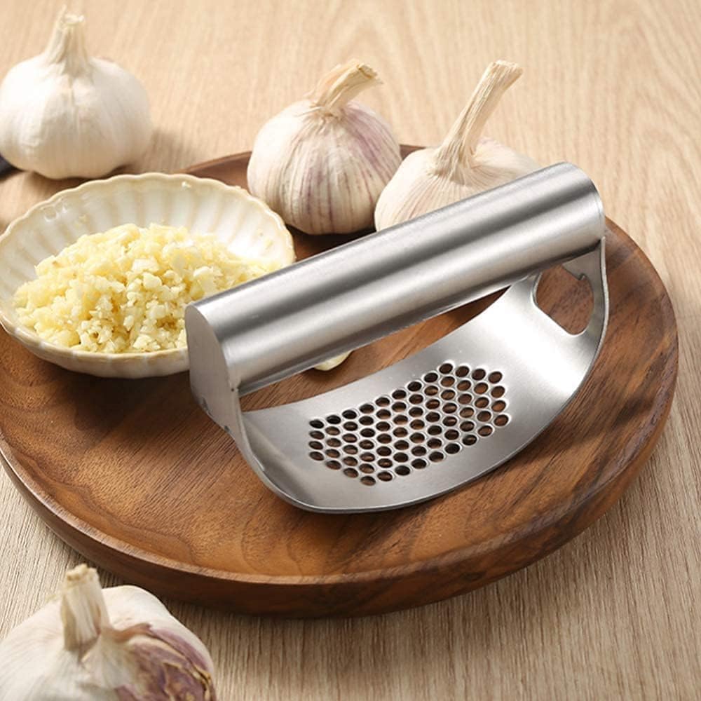304 Stainless Steel Garlic Mincer Crusher Professional Kitchen Gadgets Two in One Garlic Chopper with Ergonomic Handle - Image 6